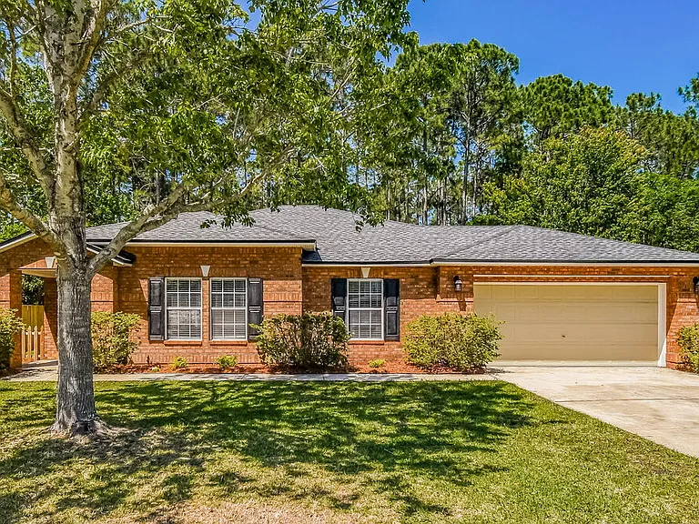 7068 Beekman Lake Dr — Photo 1