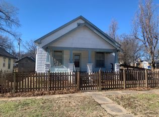 223 N Garfield Ave, Chanute, KS 66720