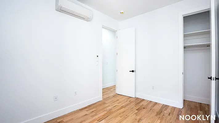 Rented by Nooklyn NYC LLC | media 11