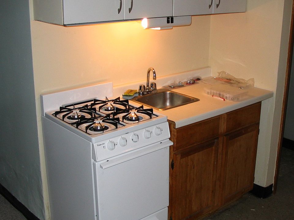 2nd image of 3046 13th Ave S APT 1
