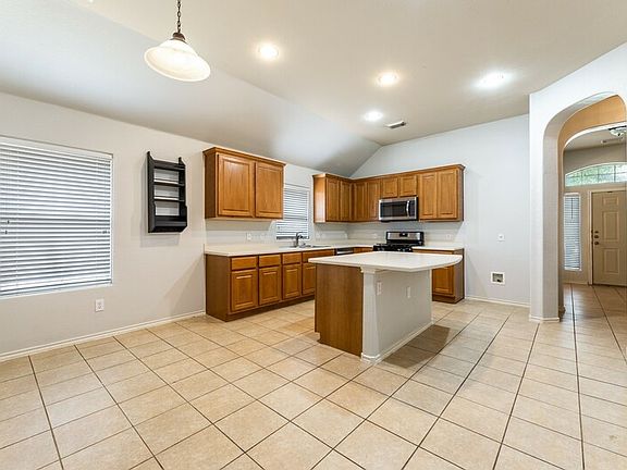 2nd image of 3749 Pine Needle Cir