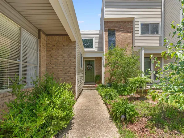 2007 Dakota Dr, North Little Rock, AR 72116