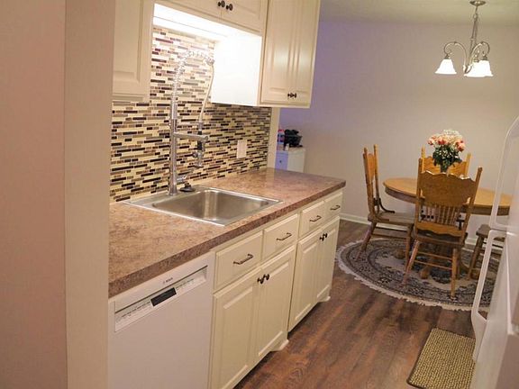 2nd image of 4001 Heritage Hills Dr APT 109