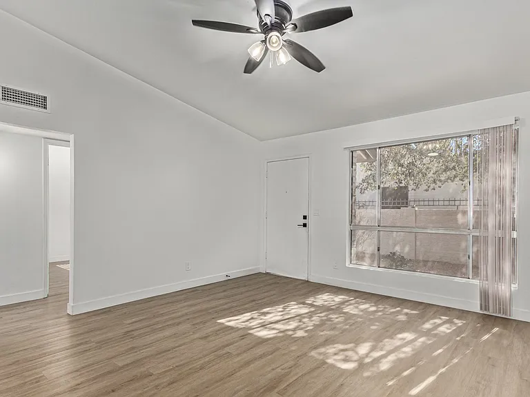 6105 S McKemy St — Photo 31