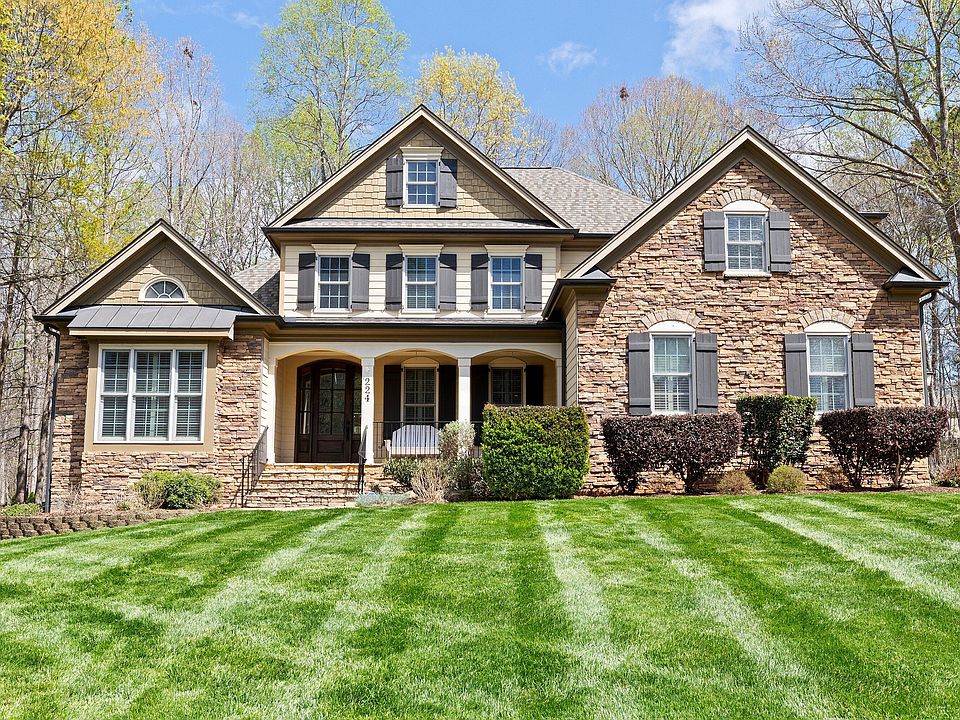 1st image of 224 Josiah Dr