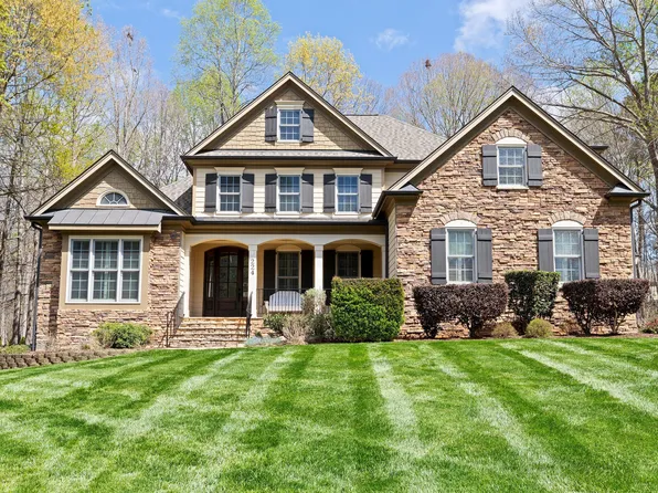 224 Josiah Dr, Clayton, NC 27527