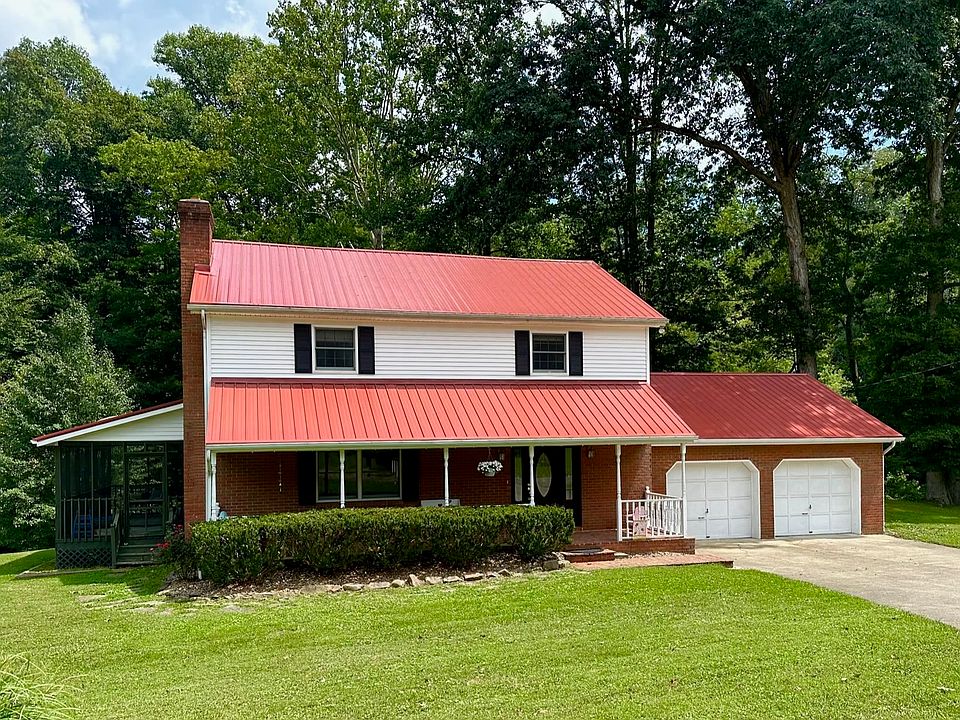 1st image of 2 Dogwood Ln