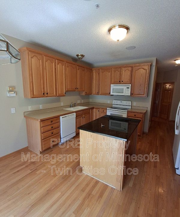 1st image of 9735 Belmont Ln