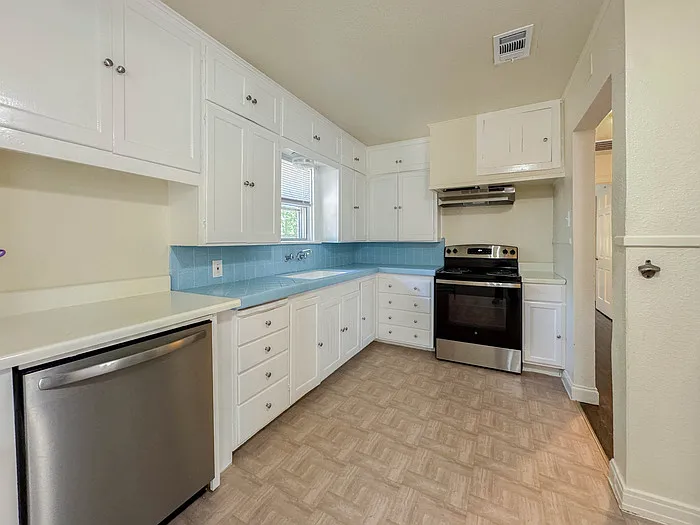1916 Houston Pl — Photo 14