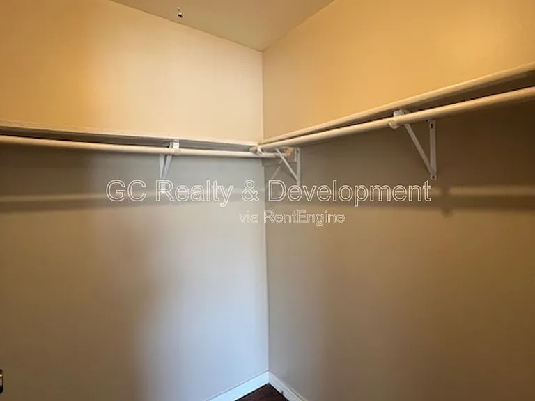 838 W College Blvd #201 — Photo 11