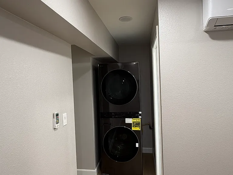 Washer & Dryer