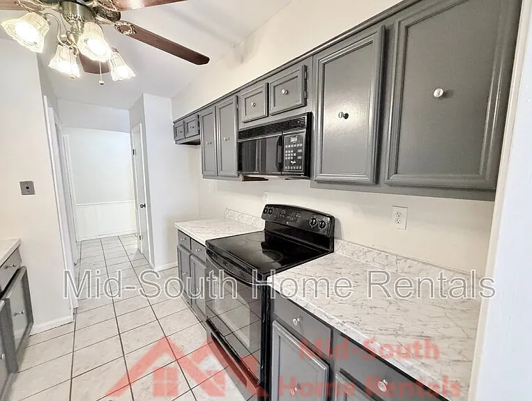 2373 W Monica Dr — Photo 9