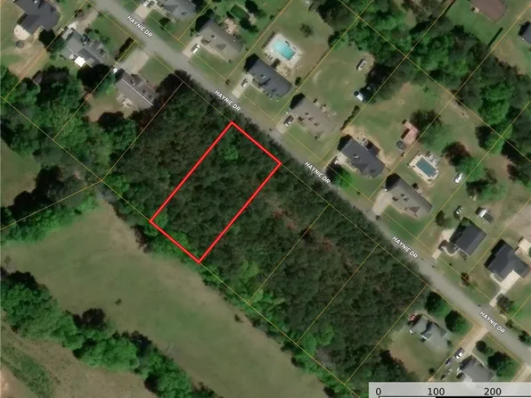 120 Haynie Dr, Belton, SC 29627