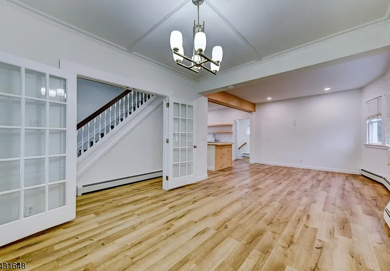 40 Grove St — Photo 13