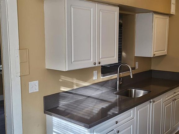 5th image of 3551 NW 3rd St