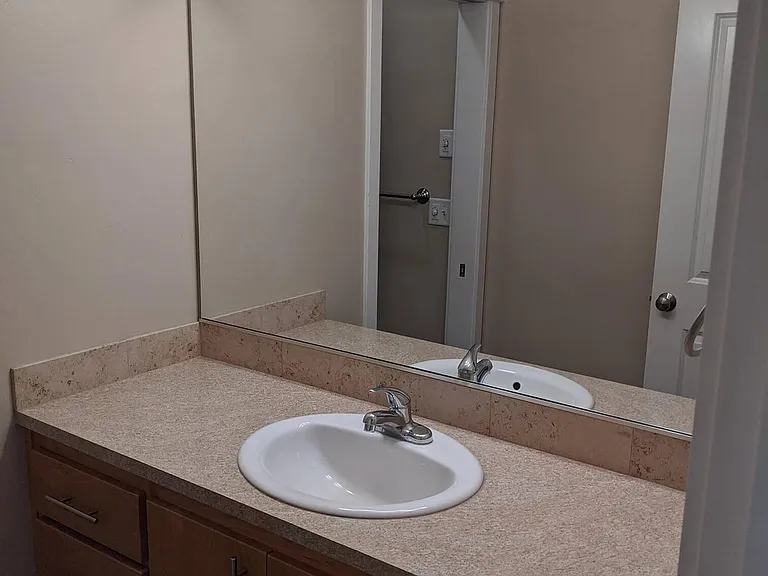 #10 - Bath 1 #10 - Bath 1
