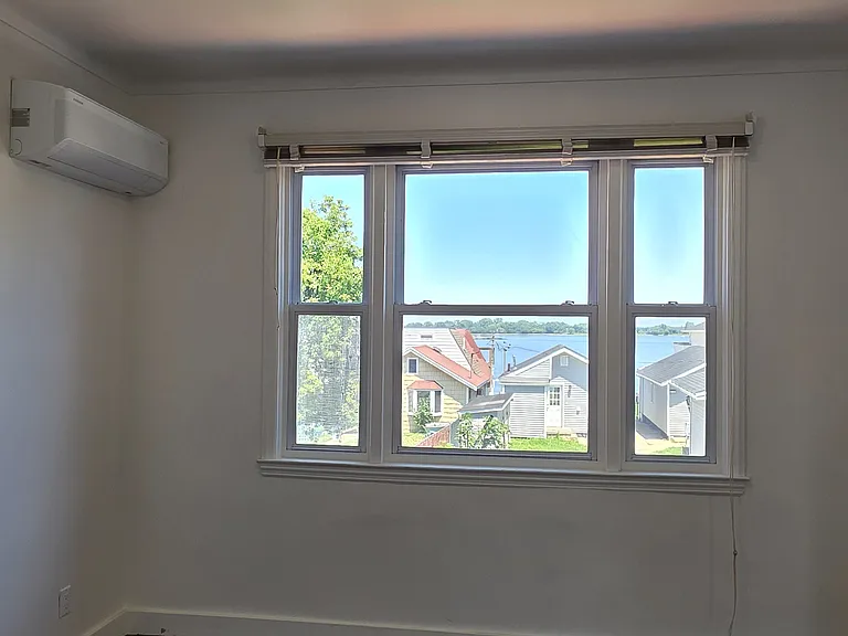 512 Minnieford Ave #1 — Photo 1