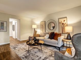 12515 NE 132nd Ct APT A303, Kirkland, WA