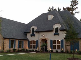 5075 Northcrest Chase, Longview, TX 75605