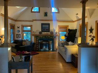 25-27 Wright St, North Chelmsford, MA 01863