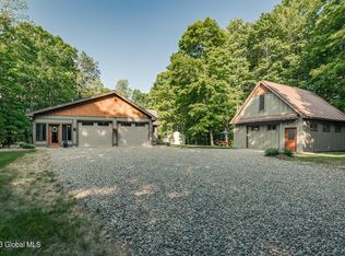 6025 Greens Corner Rd, Galway, NY 12074