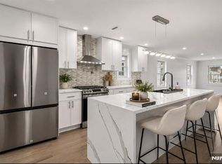 161 Kipp Ave, Hasbrouck Heights, NJ 07604