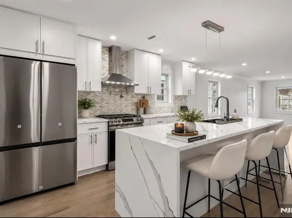 161 Kipp Ave, Hasbrouck Heights, NJ 07604