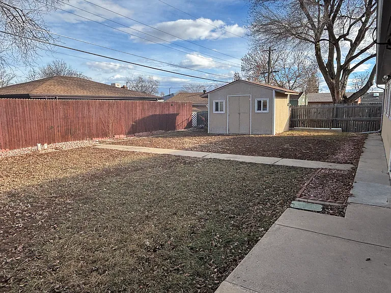 7742 Shoshone St #B — Photo 10