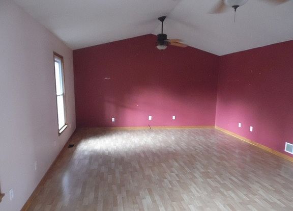 4th image of 7050 E 3rd St