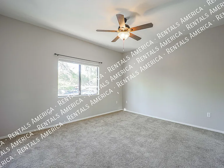 15050 N Thompson Peak Pkwy #2050 — Photo 12