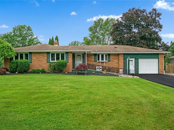 5130 Ledge Ln, Williamsville, NY 14221