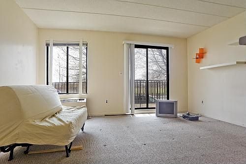 4th image of 10819 Seaview Ave APT 39A