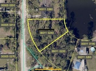 20464 Edgewood Rd, North Fort Myers, FL 33917
