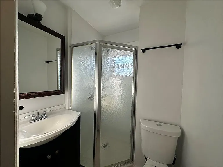 5 Record St #2B — Photo 45