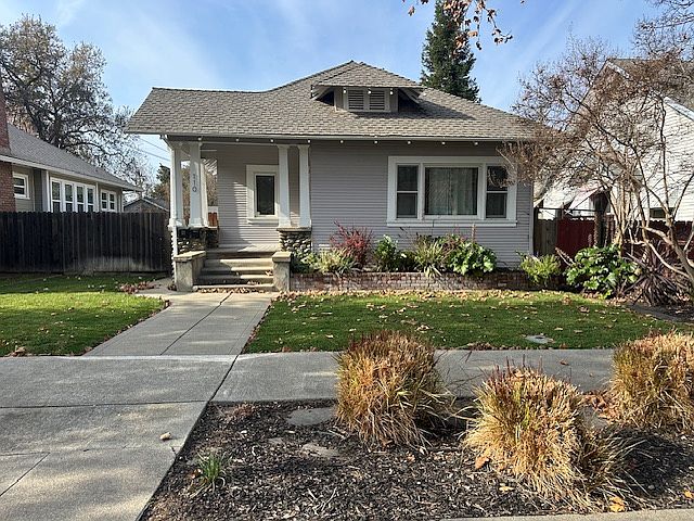 1st image of 110 1st St
