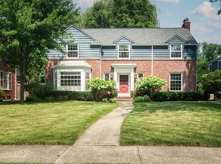 18 Oxford Blvd, Pleasant Ridge, MI 48069