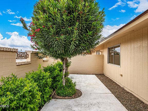 2nd image of 12802 W DESERT GLEN Drive