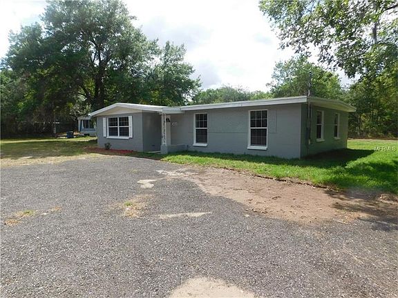 2nd image of 3433 Oakwood Dr