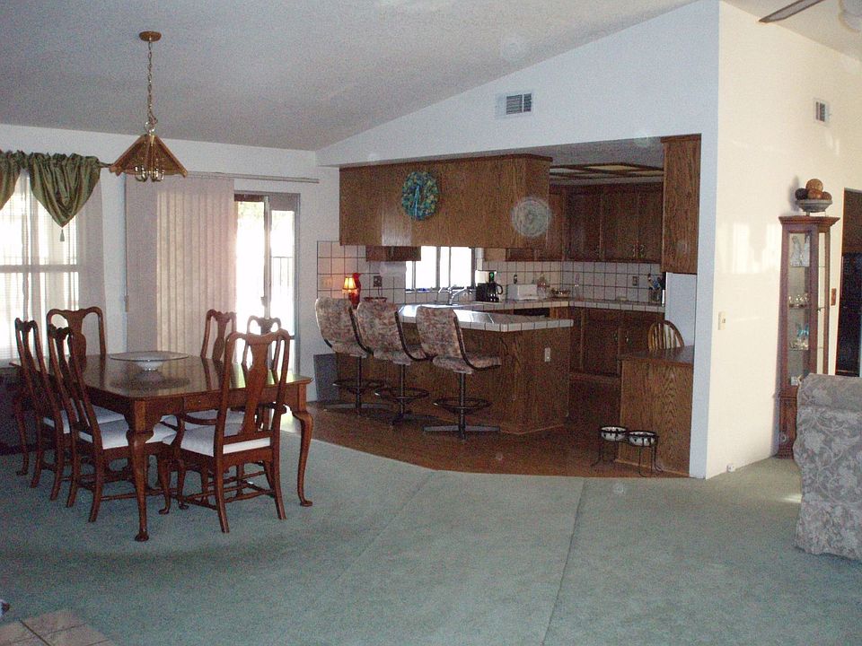 Spacious Great Room
