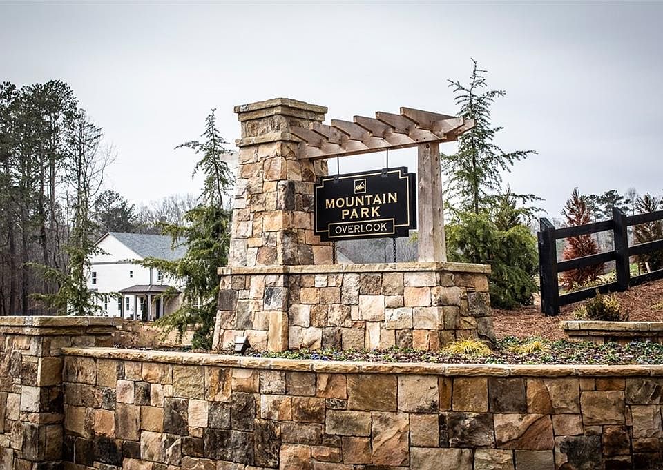 1st image of 148 Mountainside Dr