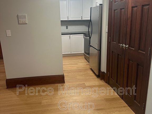 4th image of 55 River Rd APT 2A