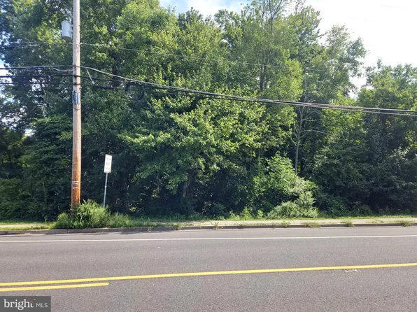 210 Monmouth Rd, Cream Ridge, NJ 08514