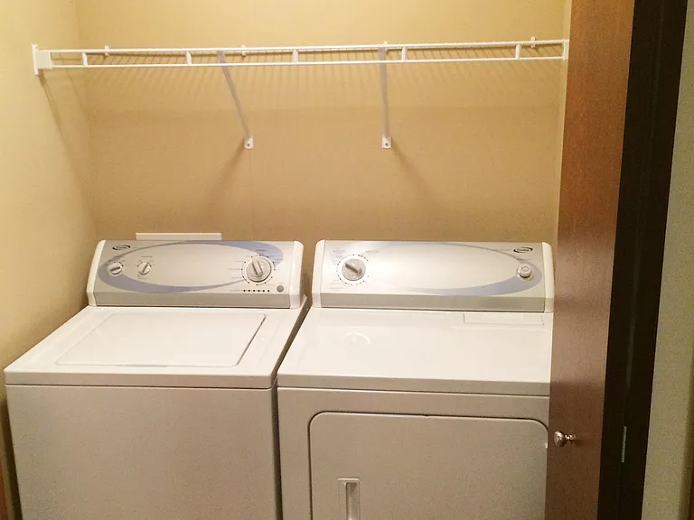 1231 Florence Ave #2 — Photo 5