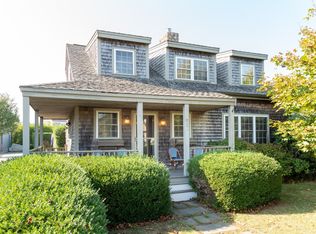 27A Essex Rd #A, Nantucket, MA 02554
