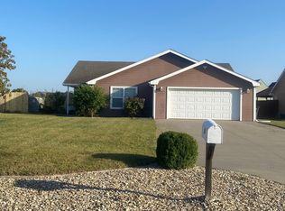 108 Brookstone Cir, Manhattan, KS 66502