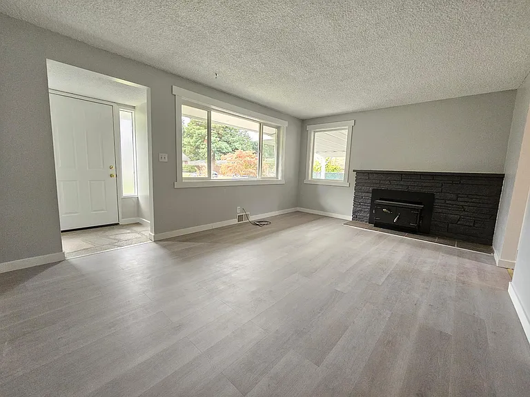 13218 8th Pl SW — Photo 6