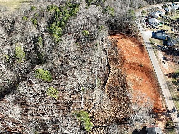 4th image of 628 Robertson Loop Rd Tract 1B