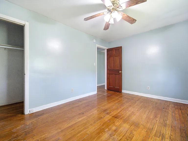 2715 Noble Rd #304 — Photo 9