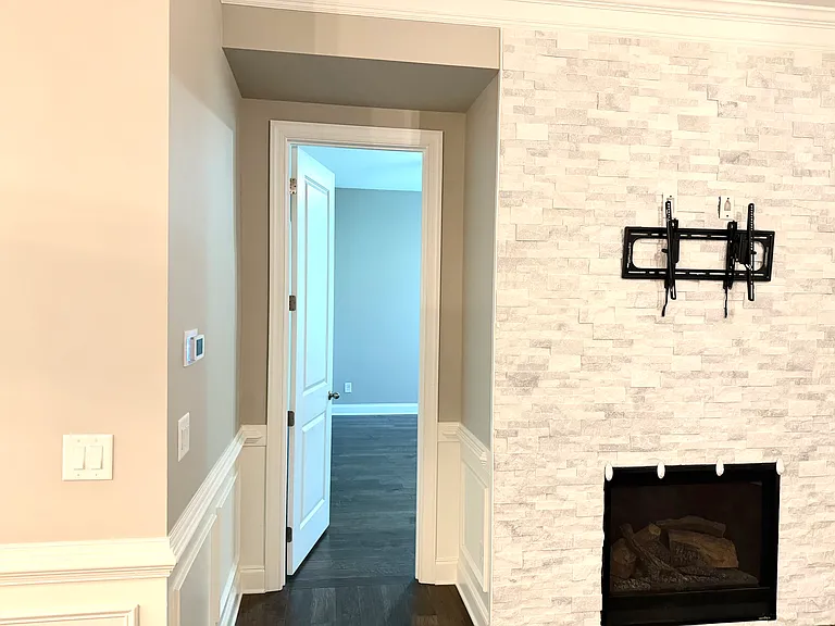 12105 Cameron Dr — Photo 13