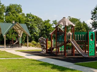 5 Badger Rd APT E, Annapolis, MD 21402